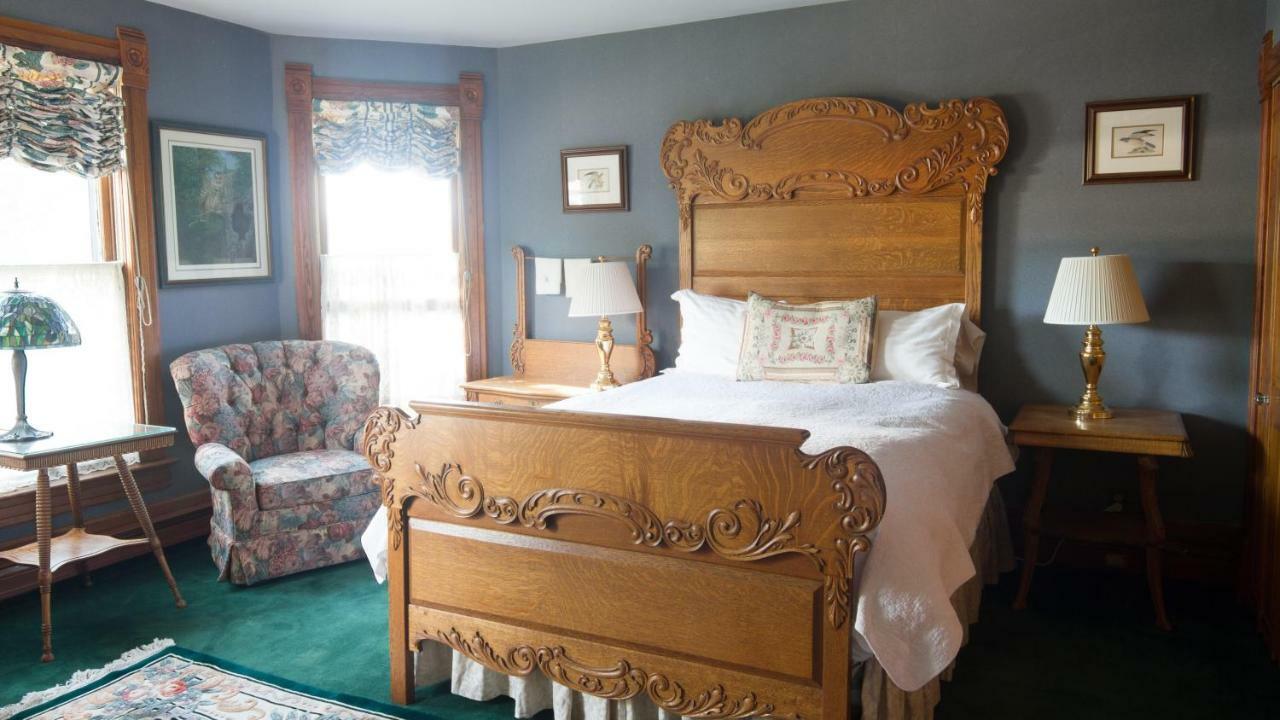 Lehrkind Mansion Bed & Breakfast โบซแมน ภายนอก รูปภาพ