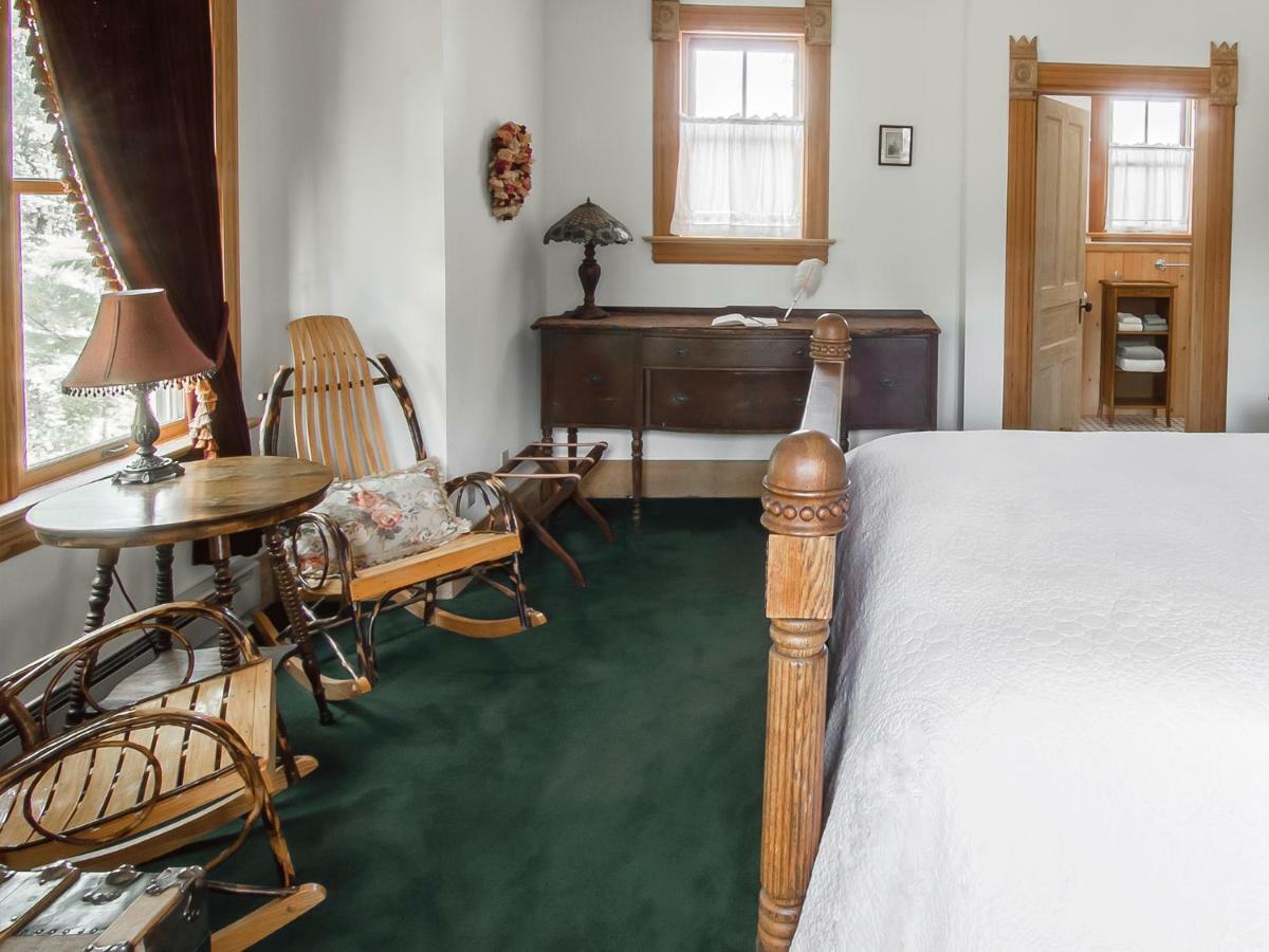 Lehrkind Mansion Bed & Breakfast โบซแมน ภายนอก รูปภาพ